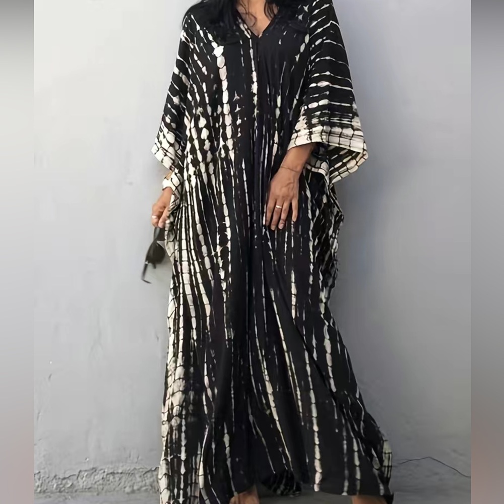 Black and white Caftan - Picture 5 of 9